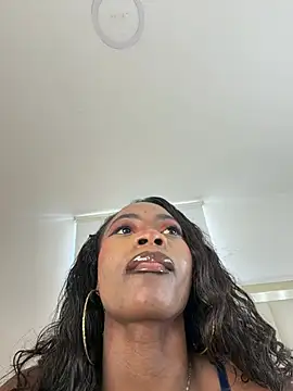 Snapshot of Ayra-starh chatting on 06-19-26, 08:14 Ayra-starh online show from 06-19-26, 08:14