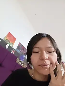 Snapshot of Ninffa_sweet21 chatting on 06-18-26, 01:26 Ninffa sweet21 online show from 06-18-26, 01:26