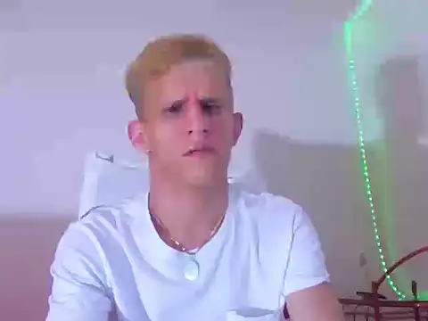 alejandro stone12 online show from 05-17-26, 02:00