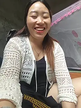 Snapshot of he-se-kin chatting on 07-05-26, 04:19 he-se-kin online show from 07-05-26, 04:19