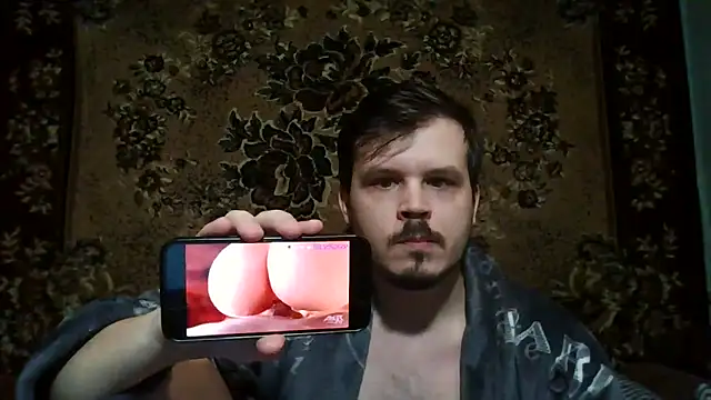 Snapshot of nikas_723 chatting on 03-27-26, 10:33 nikas 723 online show from 03-27-26, 10:33