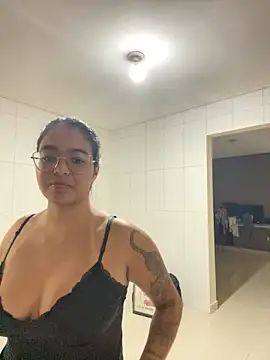 lumin9002 online show from 06-22-26, 05:59