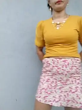 Bianca Nina online show from 05-07-26, 11:19