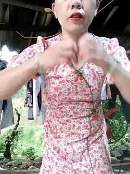 Bianca Nina online show from 04-18-26, 11:05