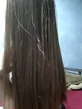 Snapshot of xinhxinh-cute chatting on 04-20-26, 10:55 xinhxinh-cute online show from 04-20-26, 10:55