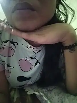 Snapshot of Princess_Kivara chatting on 06-02-26, 04:29 Princess Kivara online show from 06-02-26, 04:29