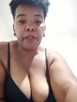Snapshot of spider37 chatting on 05-15-26, 12:52 spider37 online show from 05-15-26, 12:52