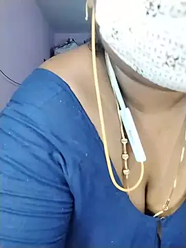 Snapshot of Tamil-Dhara chatting on 06-19-26, 05:52 Tamil-Dhara online show from 06-19-26, 05:52