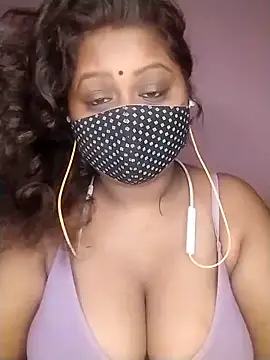 Snapshot of Tamil-Dhara chatting on 05-04-26, 10:01 Tamil-Dhara online show from 05-04-26, 10:01