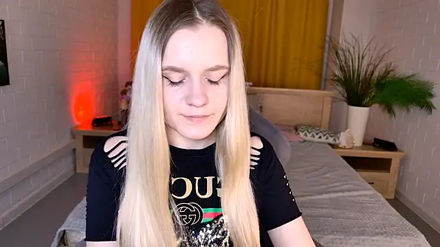 SherriButlers online show from 04-24-26, 05:20