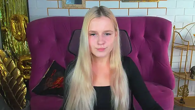 SherriButlers online show from 07-11-26, 05:08