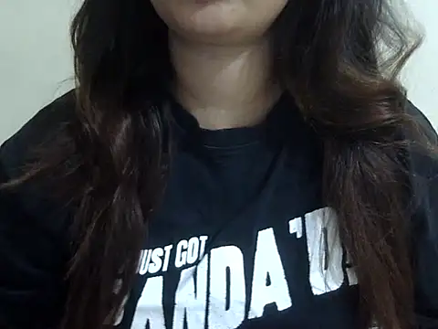 Snapshot of shivi_jaan chatting on 05-20-26, 04:26 shivi jaan online show from 05-20-26, 04:26
