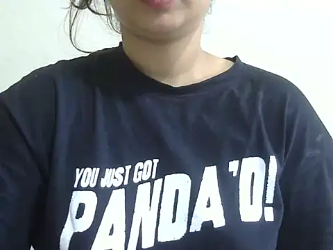Snapshot of shivi_jaan chatting on 06-03-26, 04:13 shivi jaan online show from 06-03-26, 04:13
