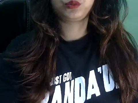 Snapshot of shivi_jaan chatting on 05-14-26, 02:08 shivi jaan online show from 05-14-26, 02:08