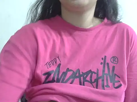 Snapshot of shivi_jaan chatting on 06-05-26, 04:28 shivi jaan online show from 06-05-26, 04:28