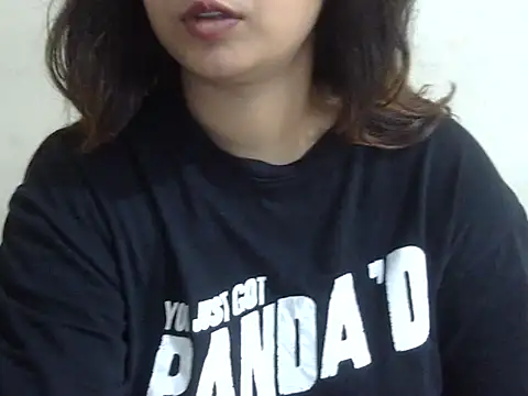Snapshot of shivi_jaan chatting on 05-21-26, 04:32 shivi jaan online show from 05-21-26, 04:32