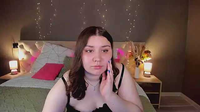 Maya Raay online show from 04-09-26, 01:18