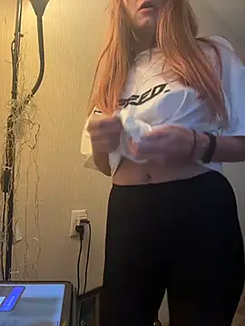 MaryMathews online show from 04-04-26, 01:39