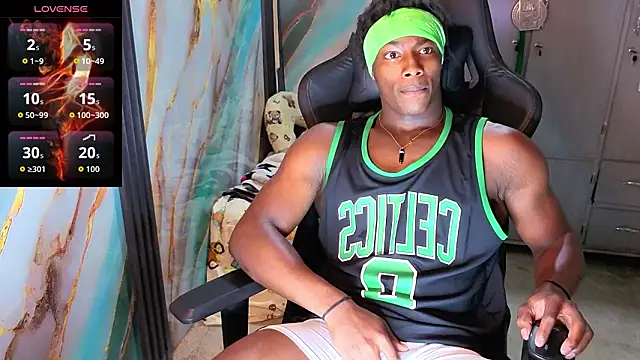 maxmuscle10 online show from 03-25-26, 02:38