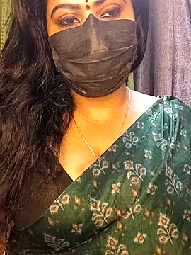 Snapshot of Anushka_flower chatting on 05-17-26, 01:05 Anushka flower online show from 05-17-26, 01:05