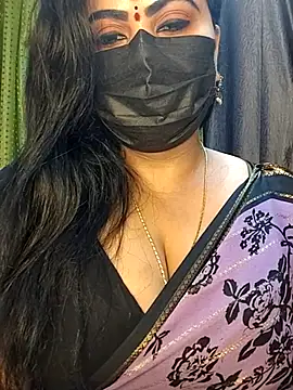 Snapshot of Anushka_flower chatting on 05-17-26, 10:43 Anushka flower online show from 05-17-26, 10:43
