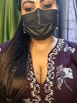 Snapshot of Anushka_flower chatting on 05-20-26, 08:00 Anushka flower online show from 05-20-26, 08:00