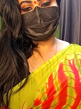 Snapshot of Anushka_flower chatting on 05-06-26, 06:12 Anushka flower online show from 05-06-26, 06:12