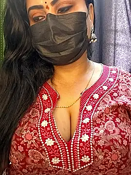 Snapshot of Anushka_flower chatting on 05-09-26, 06:28 Anushka flower online show from 05-09-26, 06:28