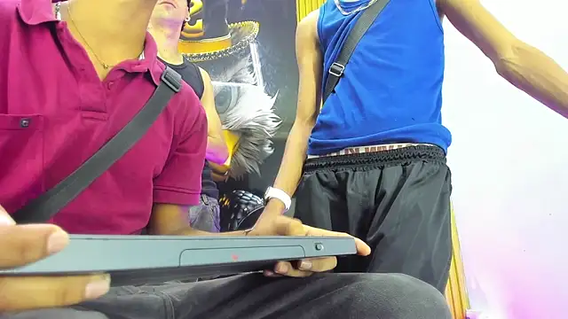 Snapshot of Gang_Members_xxx chatting on 03-25-26, 07:35 Gang Members xxx online show from 03-25-26, 07:35