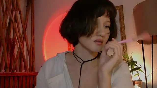 Snapshot of wanderwhitch chatting on 05-28-26, 01:13 wanderwhitch online show from 05-28-26, 01:13