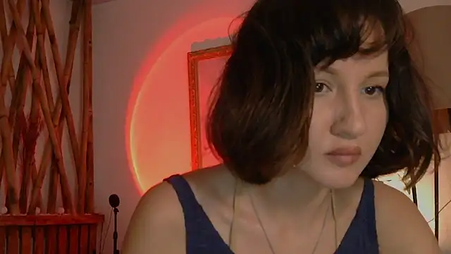 Snapshot of wanderwhitch chatting on 05-20-26, 03:42 wanderwhitch online show from 05-20-26, 03:42