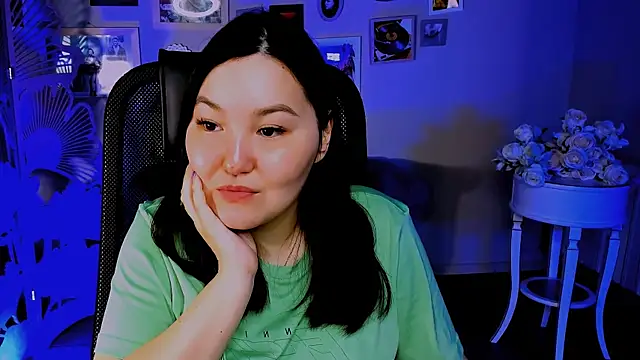 CamilaMartiez online show from 04-15-26, 01:59