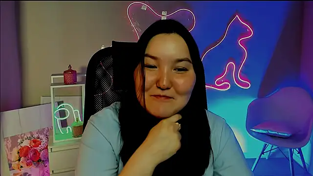 Snapshot of CamilaMartiez chatting on 05-28-26, 01:17 CamilaMartiez online show from 05-28-26, 01:17