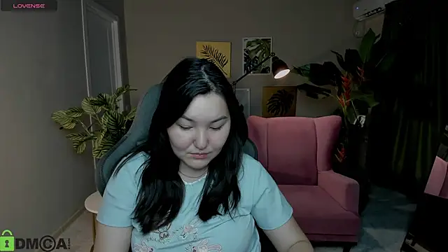CamilaMartiez online show from 07-17-26, 12:24