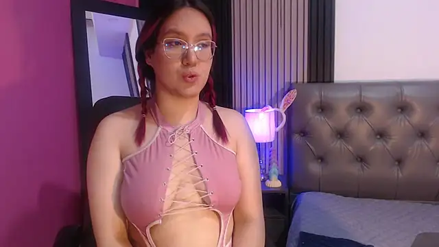 Snapshot of Lana_sweett2 chatting on 04-24-26, 04:03 Lana sweett2 online show from 04-24-26, 04:03