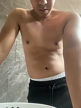 Papi-Hot- online show from 03-25-26, 08:30