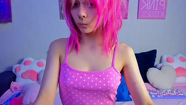 Snapshot of PerryKitty chatting on 06-24-26, 05:11 PerryKitty online show from 06-24-26, 05:11