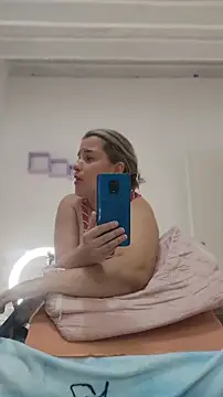  JuliethSexy  online show from 05-11-26, 07:44