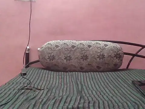 sexy soul me online show from 04-21-26, 05:08