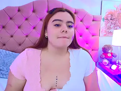 OliviaOnyx online show from 03-25-26, 05:34