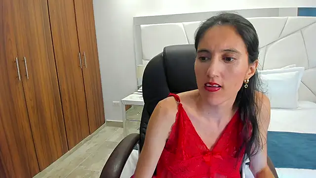 Shary leon online show from 07-14-26, 07:09