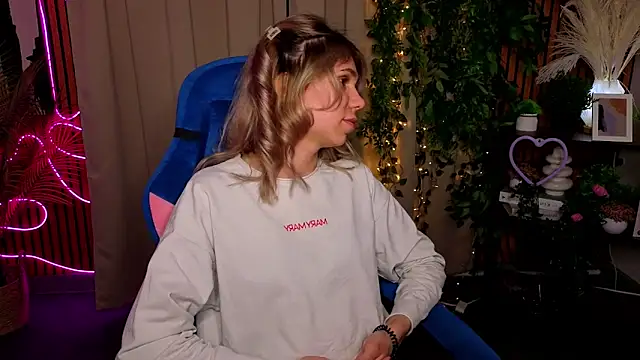 DebbieCobb online show from 03-28-26, 03:02