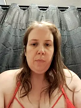 Snapshot of 023thickandjuicy07 chatting on 04-29-26, 02:49 023thickandjuicy07 online show from 04-29-26, 02:49