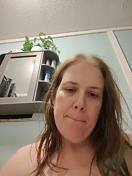 Snapshot of 023thickandjuicy07 chatting on 05-19-26, 02:51 023thickandjuicy07 online show from 05-19-26, 02:51
