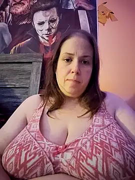 Snapshot of 023thickandjuicy07 chatting on 05-07-26, 03:22 023thickandjuicy07 online show from 05-07-26, 03:22
