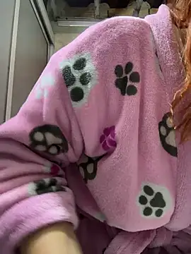 Snapshot of antonela_bb chatting on 04-27-26, 11:30 antonela bb online show from 04-27-26, 11:30
