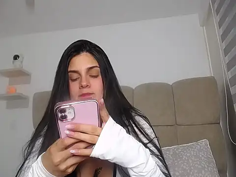 SofiaBanks  online show from 03-29-26, 12:23