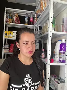 tinkerbell pink22 online show from 04-01-26, 01:52