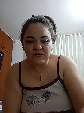 Natashablade   online show from 05-16-26, 02:32