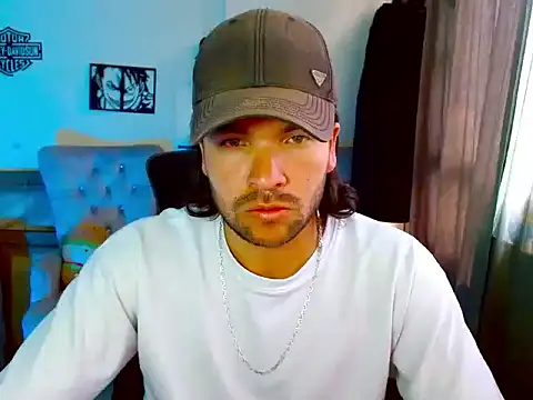 Snapshot of matt_smith chatting on 07-18-26, 03:42 matt smith online show from 07-18-26, 03:42